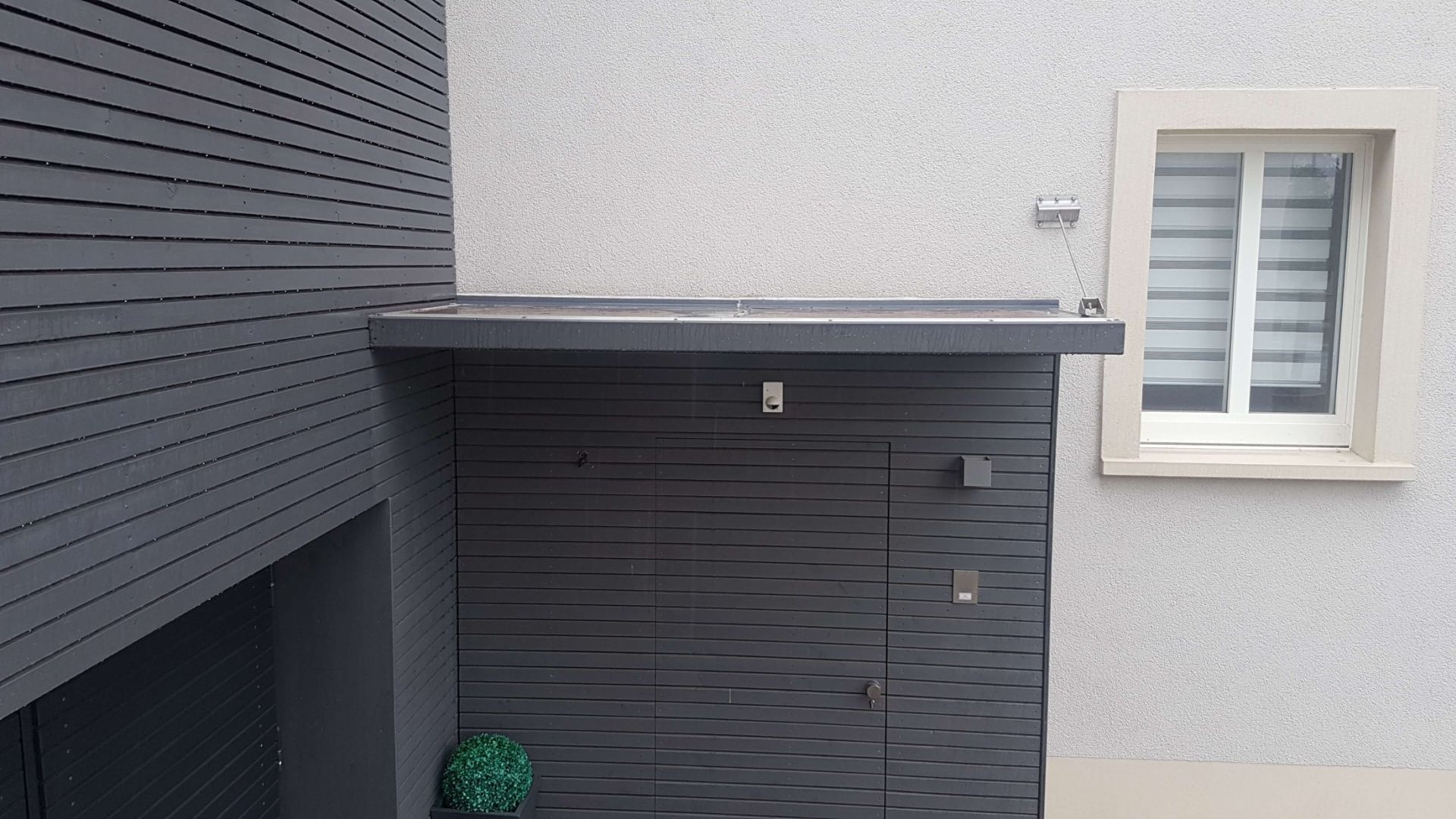 02 20201001 02 20201001