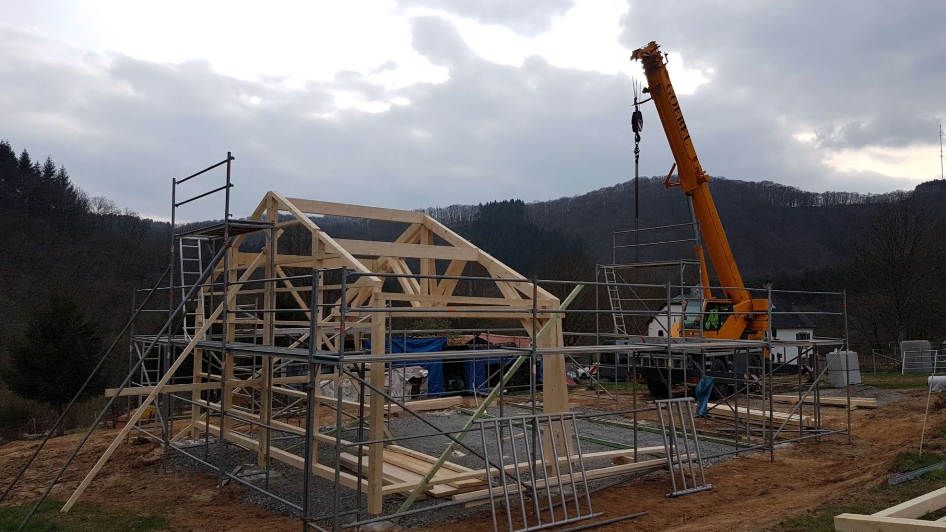 01 20170405 01 20170405