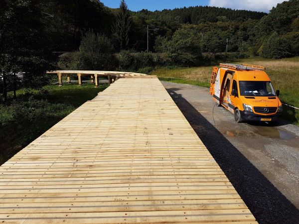 pont en bois,holzbrücke pont en bois,holzbrücke