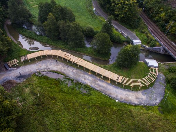 pont en bois,holzbrücke  pont en bois,holzbrücke