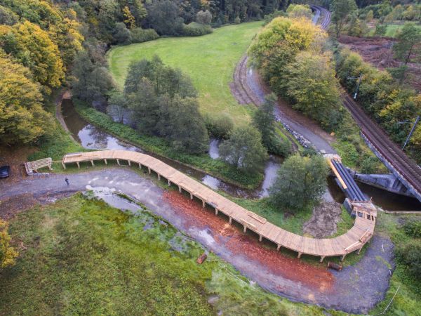 pont en bois,holzbrücke pont en bois,holzbrücke