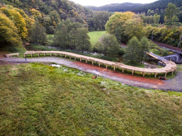 pont en bois,holzbrücke pont en bois,holzbrücke