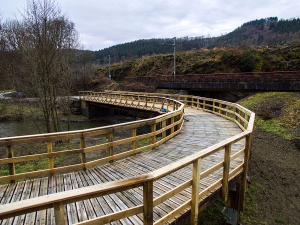 pont en bois,holzbrücke pont en bois,holzbrücke